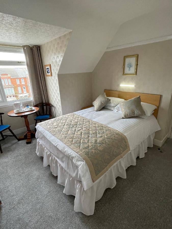 Oyo Queens Hotel, Skegness Exterior foto