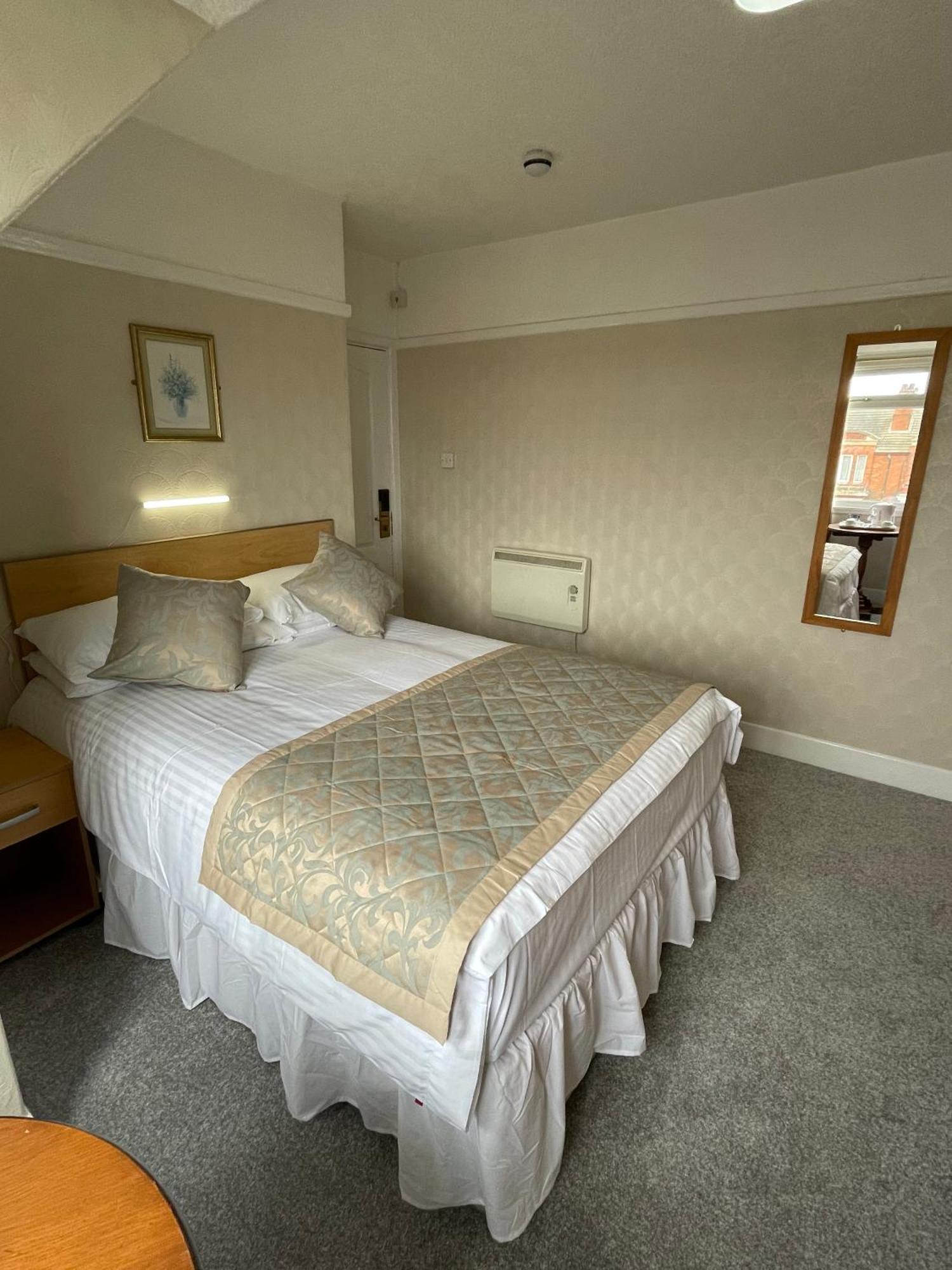 Oyo Queens Hotel, Skegness Zimmer foto